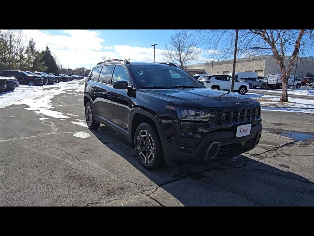 2026 Jeep Cherokee Laredo