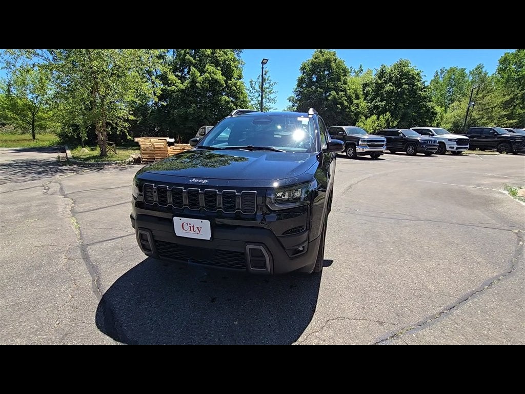 2026 Jeep Cherokee Laredo