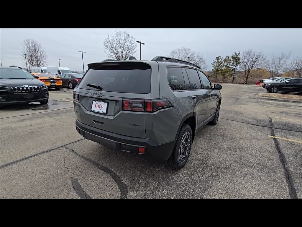2026 Jeep Cherokee Laredo