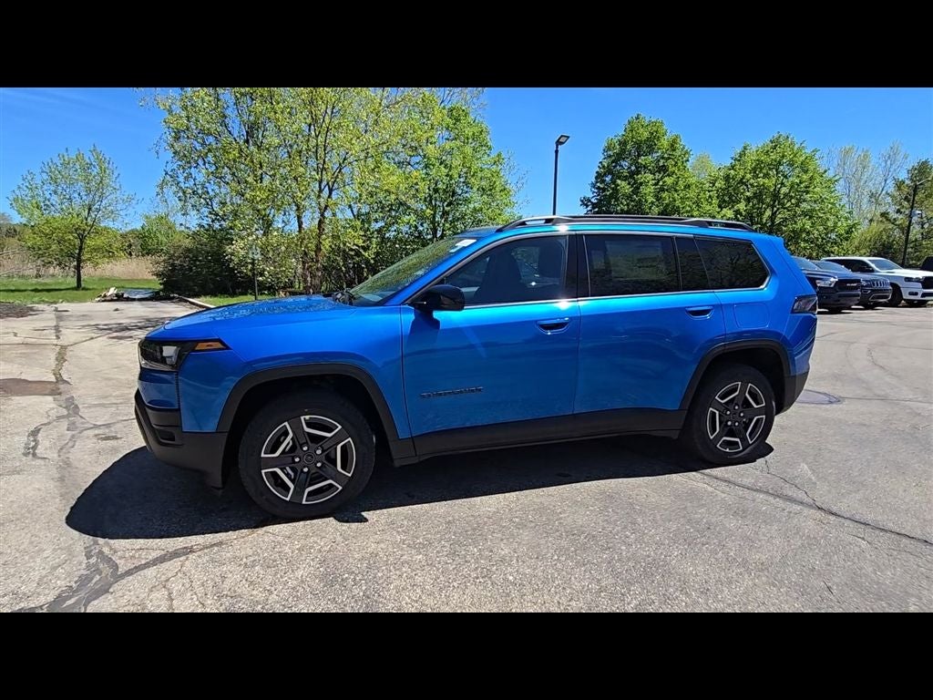 2026 Jeep Cherokee Laredo