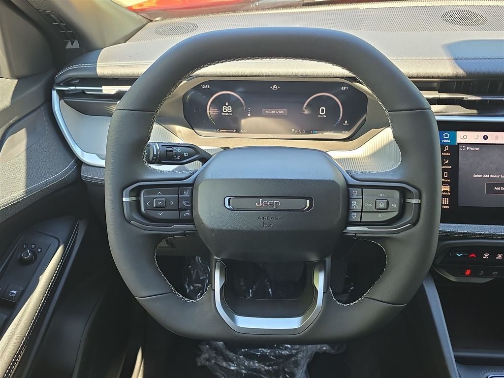 2026 Jeep Cherokee Laredo
