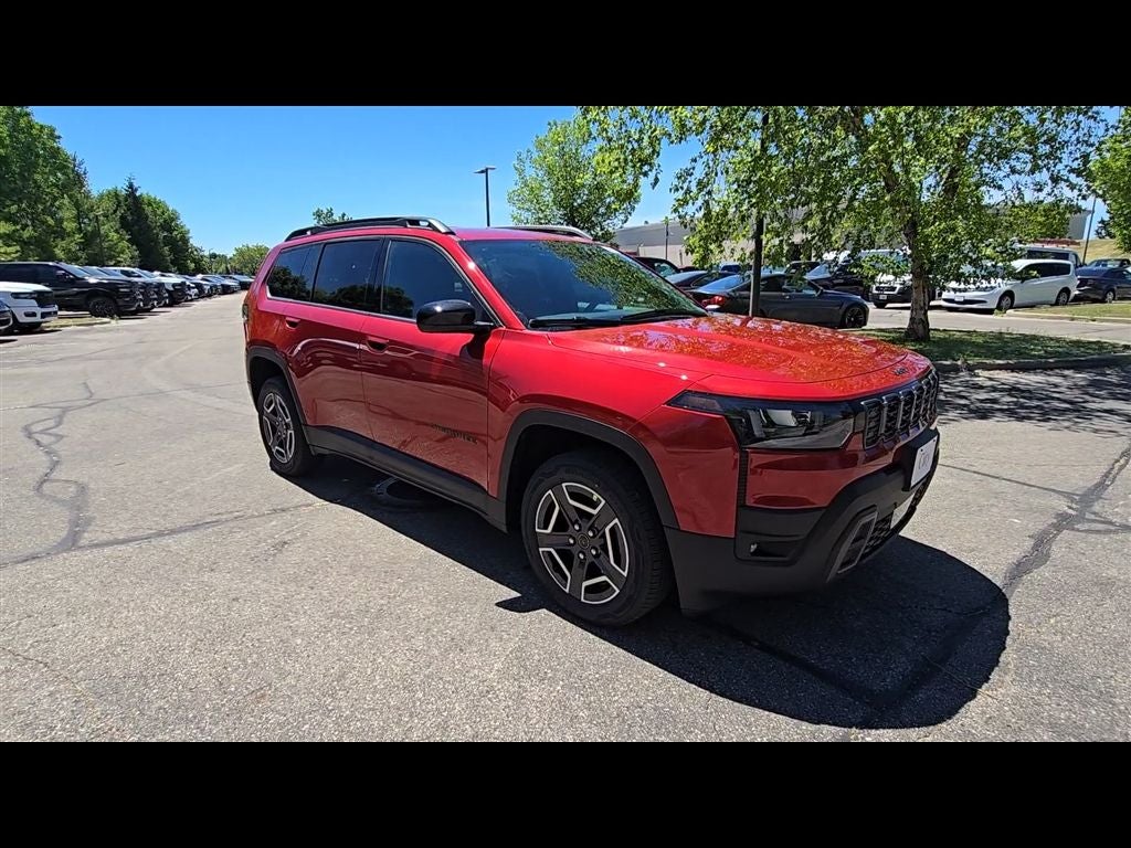 2026 Jeep Cherokee Laredo