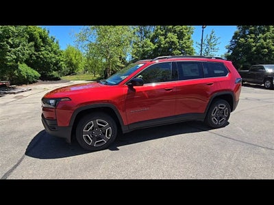 2026 Jeep Cherokee Laredo