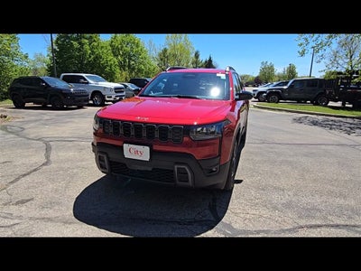 2026 Jeep Cherokee Laredo