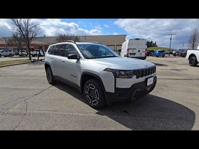 2026 Jeep Cherokee Laredo