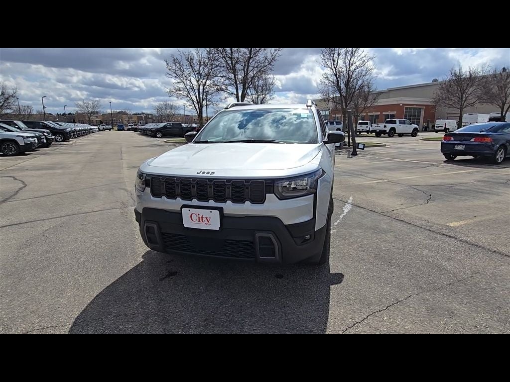 2026 Jeep Cherokee Laredo