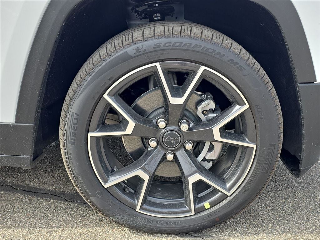 2026 Jeep Cherokee Overland