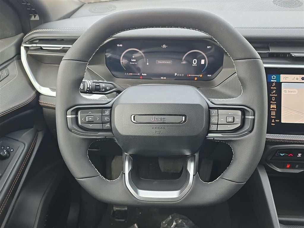 2026 Jeep Cherokee Overland