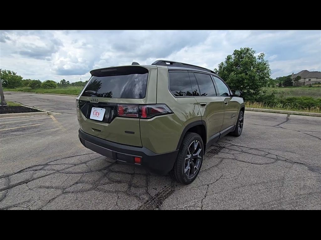 2026 Jeep Cherokee Overland