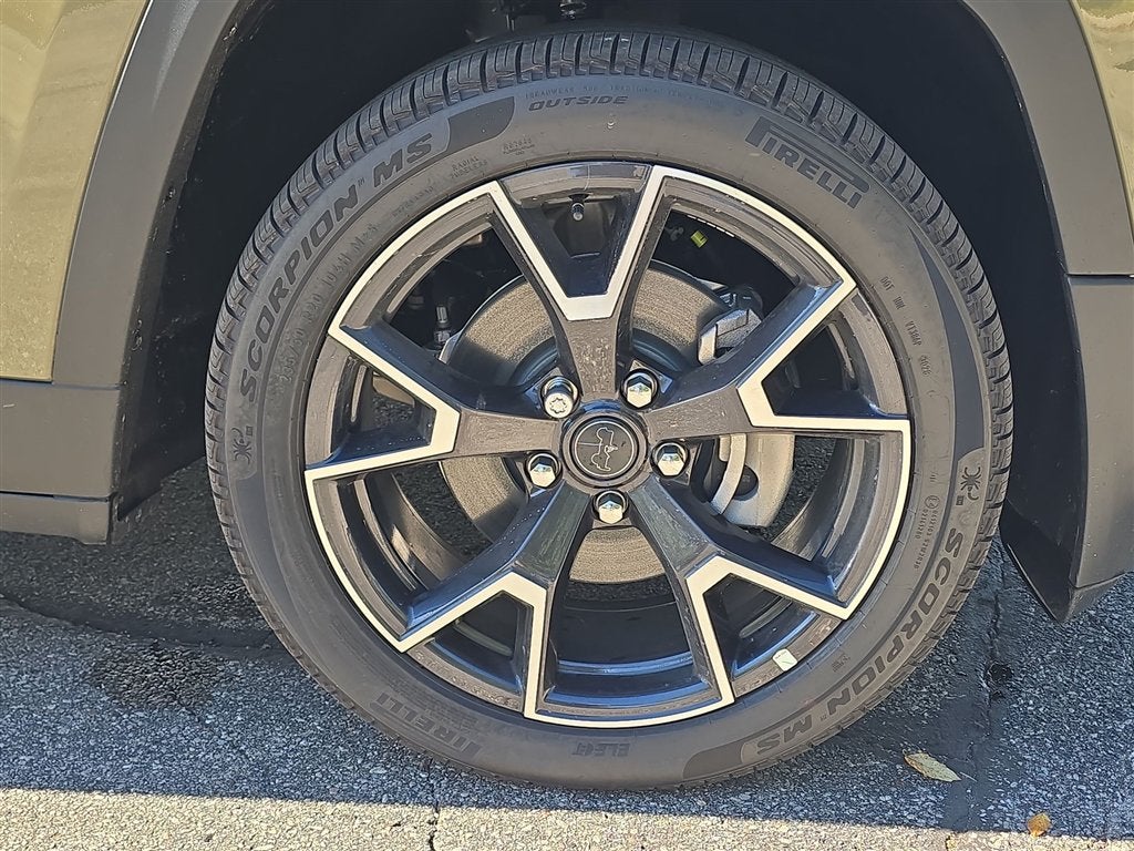 2026 Jeep Cherokee Overland