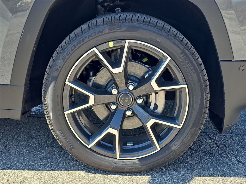 2026 Jeep Cherokee Overland