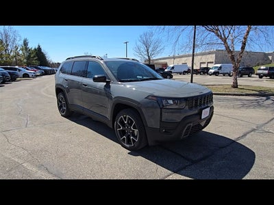 2026 Jeep Cherokee Overland