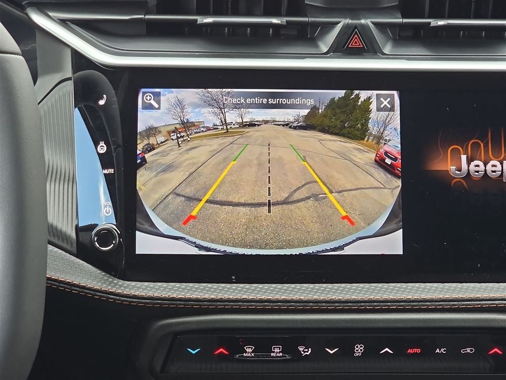 2026 Jeep Cherokee Overland