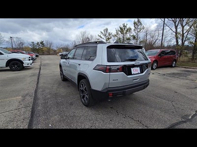 2026 Jeep Cherokee Overland