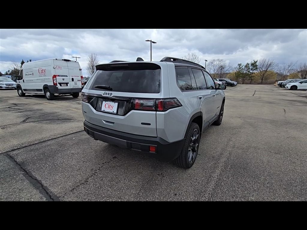 2026 Jeep Cherokee Overland