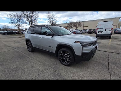 2026 Jeep Cherokee Overland