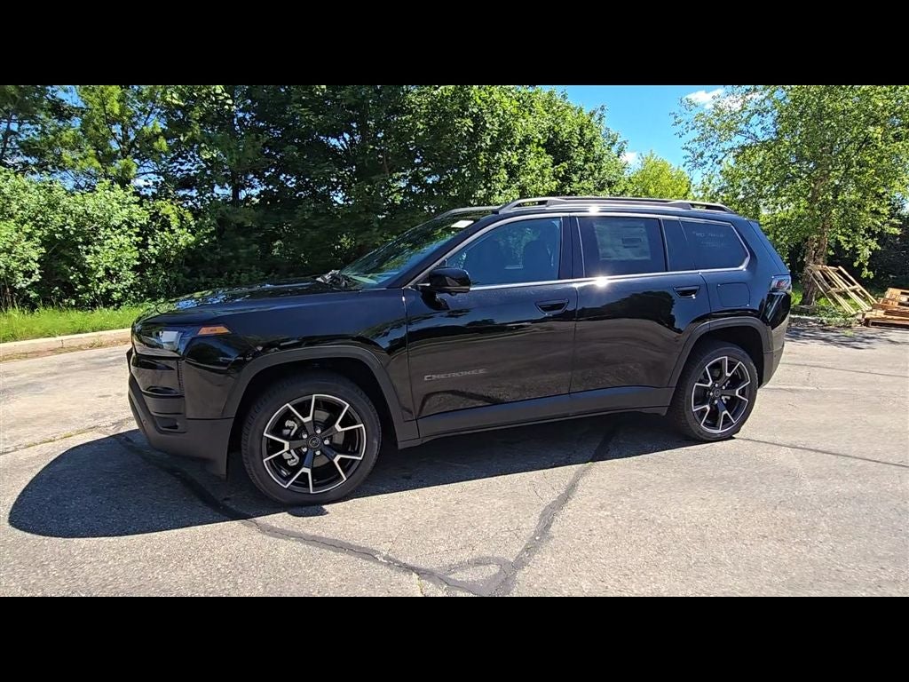 2026 Jeep Cherokee Overland