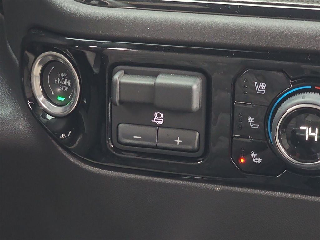 2025 Chevrolet Silverado 1500 ZR2