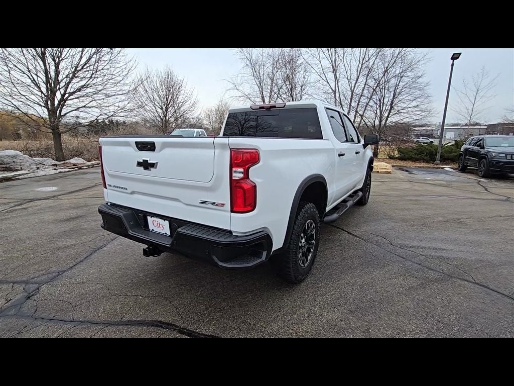 2025 Chevrolet Silverado 1500 ZR2