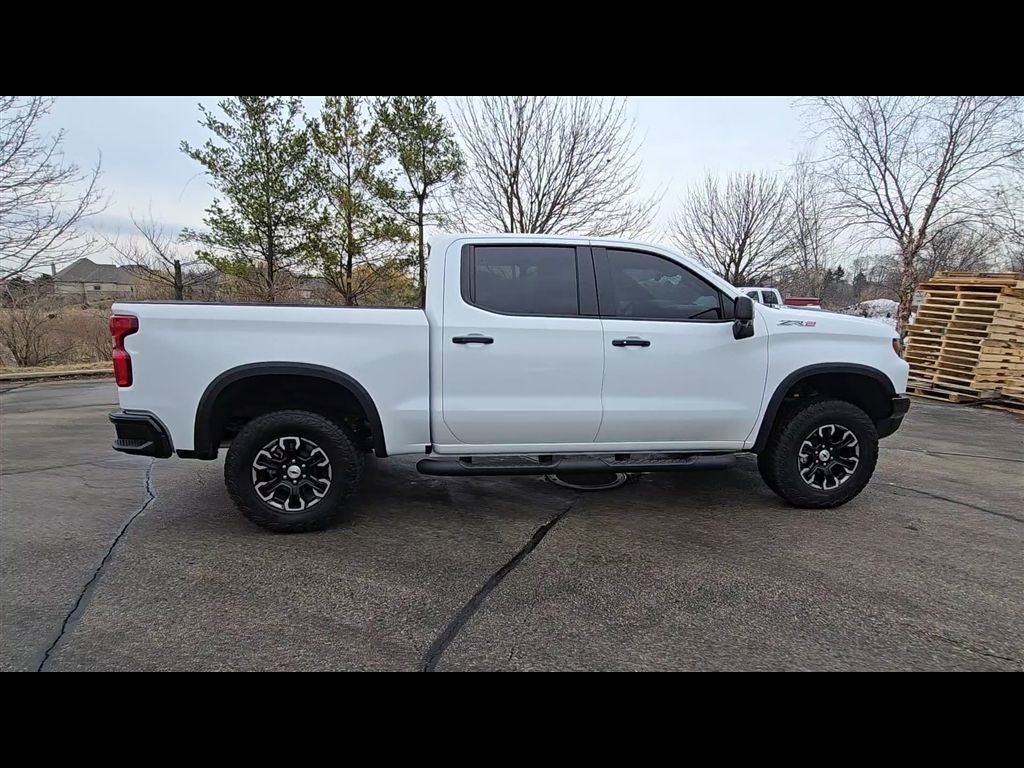 2025 Chevrolet Silverado 1500 ZR2