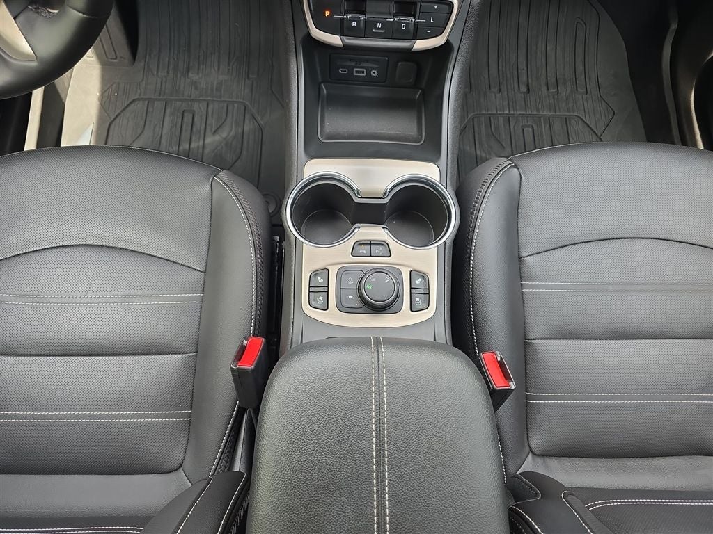 2024 GMC Terrain Denali