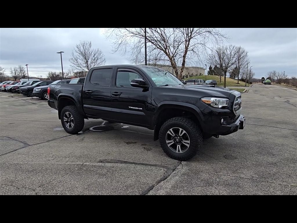 2017 Toyota Tacoma TRD Sport
