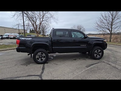 2017 Toyota Tacoma TRD Sport