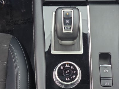 2023 Mitsubishi Outlander SE