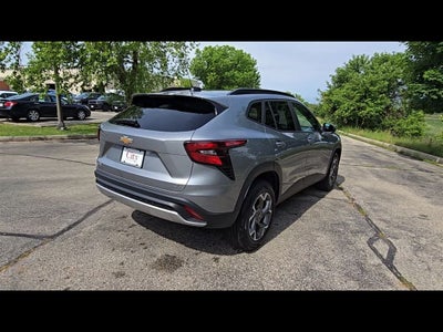 2025 Chevrolet Trax LT