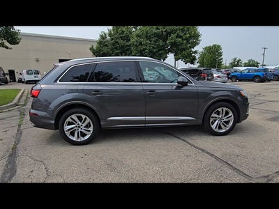 2023 Audi Q7 45 Premium quattro