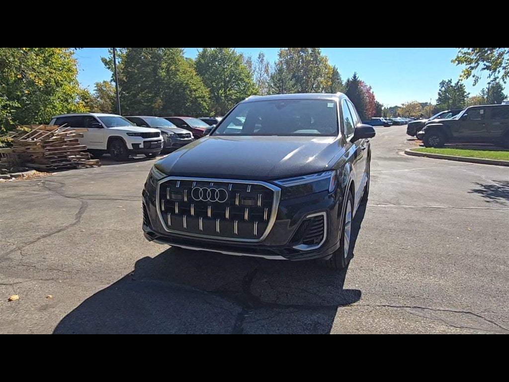 2025 Audi Q7 55 Premium Plus quattro