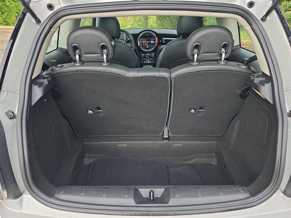 2019 MINI Cooper Signature