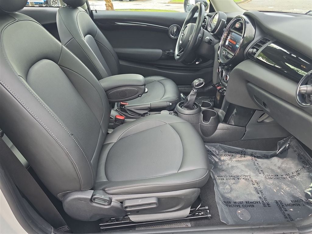 2019 MINI Cooper Signature