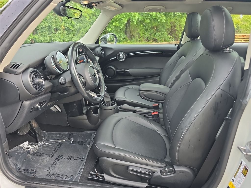 2019 MINI Cooper Signature