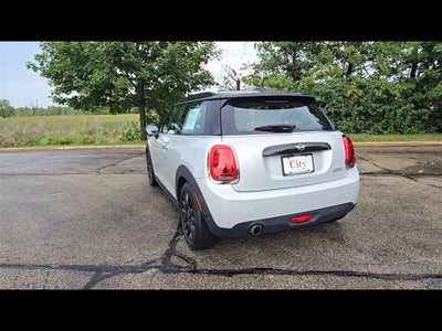 2019 MINI Cooper Signature