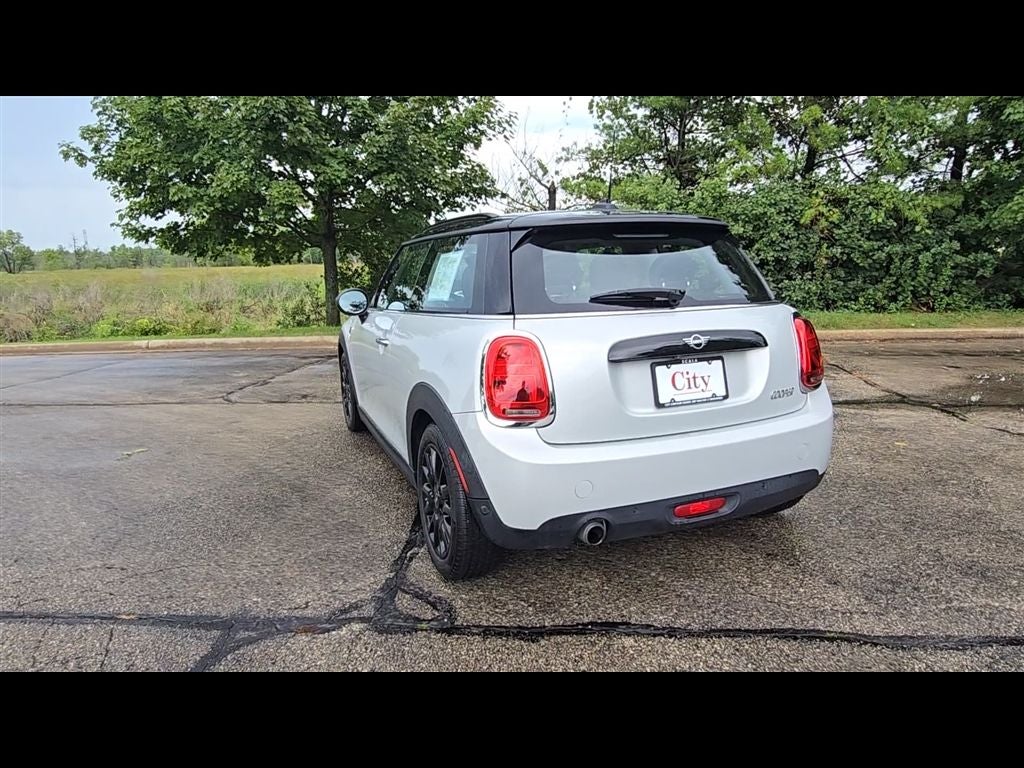2019 MINI Cooper Signature