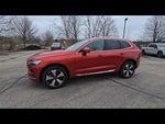 2023 Volvo XC60 Recharge Plug-In Hybrid T8 Plus Bright Theme