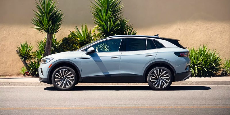 Side view of a Volkswagen ID4